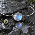 QINEANLA™ Moonlit — Moonstone Silver Bracelet