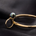 QINEANLA™ Pacific Noir — Tahitian Black Pearl Ring