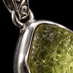 QINEANLA™ Desert Eye — Libyan Desert Glass Pendant