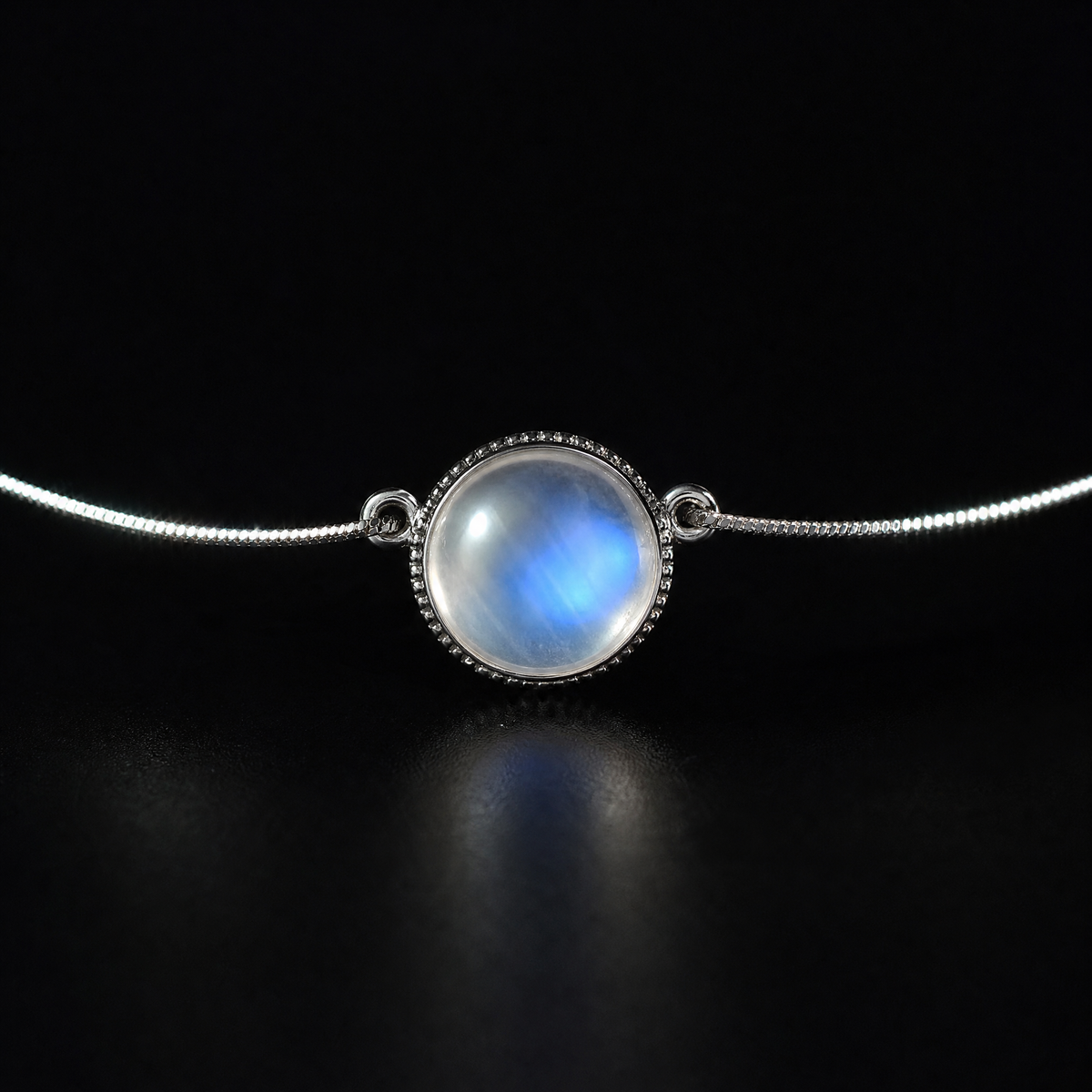 QINEANLA™ Moonlit — Moonstone Silver Bracelet